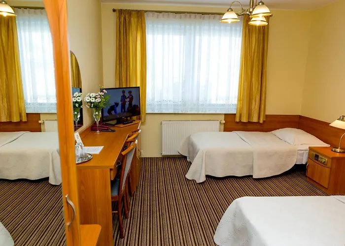 Hotel Alexandra Pobiedziska